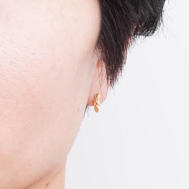 ゆらりピアス | 立体感と輝きを放つ - Ense Online Shop