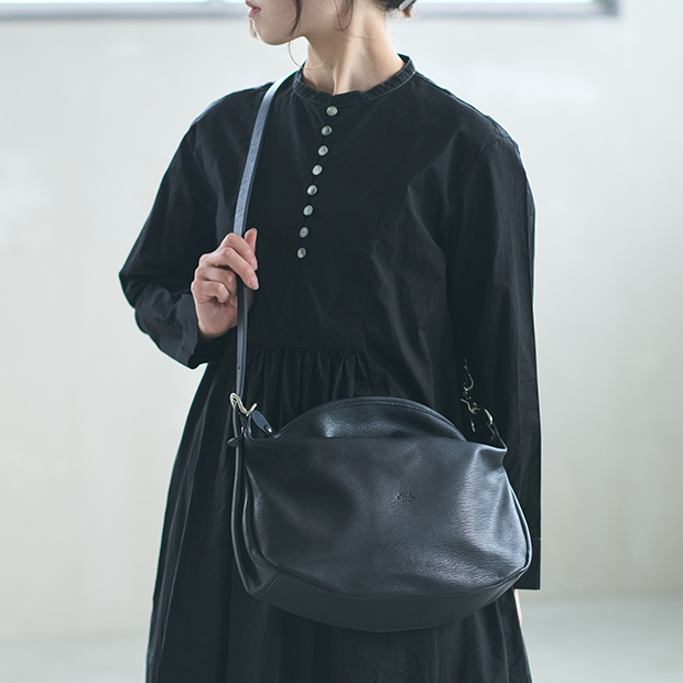 goat shoulder S | ゴートレザーショルダーバッグ - Ense Online goat shoulder S | ゴートレザーショルダーバッグ - Ense Online