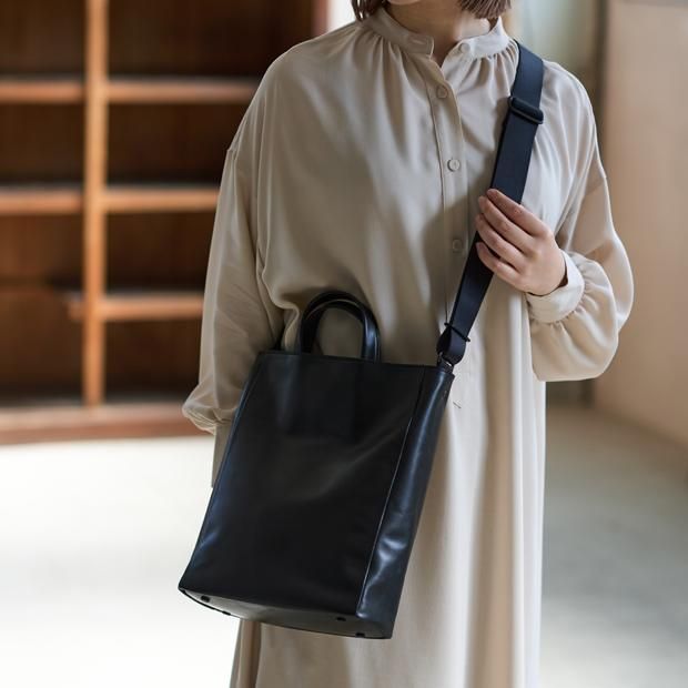 ense ショルダーバッグ Sling Tote S | ナイロン素材のショルダーバッグ - Ense Online Shop