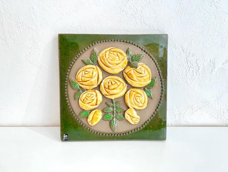 北欧 ヴィンテージ ジイガントフタ イエローのビオラ♪ 陶板 大きめ