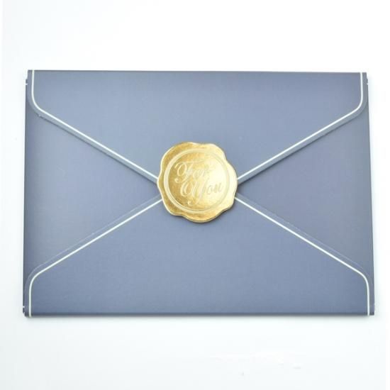 レター色紙 メッセージを華やかに彩る大きなレターをイメージした色紙