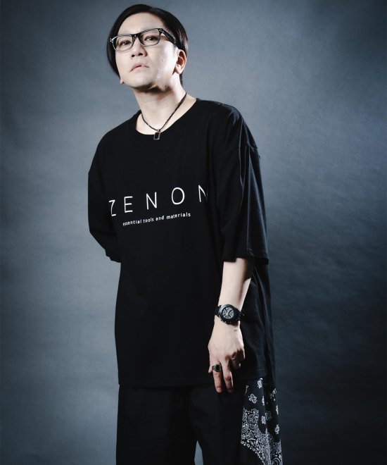 Simple logo S/S big tee 【BLACK × WHITE】<img class='new_mark_img2' src='https://img.shop-pro.jp/img/new/icons5.gif' style='border:none;display:inline;margin:0px;padding:0px;width:auto;' />