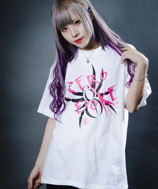 Spider Tee WHITE<img class='new_mark_img2' src='https://img.shop-pro.jp/img/new/icons20.gif' style='border:none;display:inline;margin:0px;padding:0px;width:auto;' />