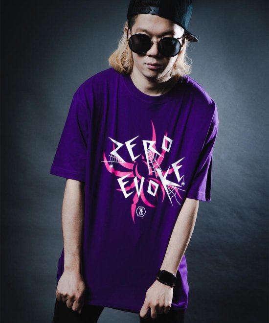 Spider Tee 【Purple】<img class='new_mark_img2' src='https://img.shop-pro.jp/img/new/icons20.gif' style='border:none;display:inline;margin:0px;padding:0px;width:auto;' />