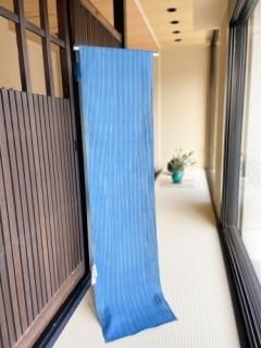 絞り浴衣✴︎雪印 浴衣 身丈150.5cm 裄丈63cm S 絞り浴衣 花 藍色 綿 美品 名品