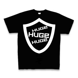 MR.HUGE LOGO PLATE （ロゴ　プレート）PRINTED Tシャツ　ブラック