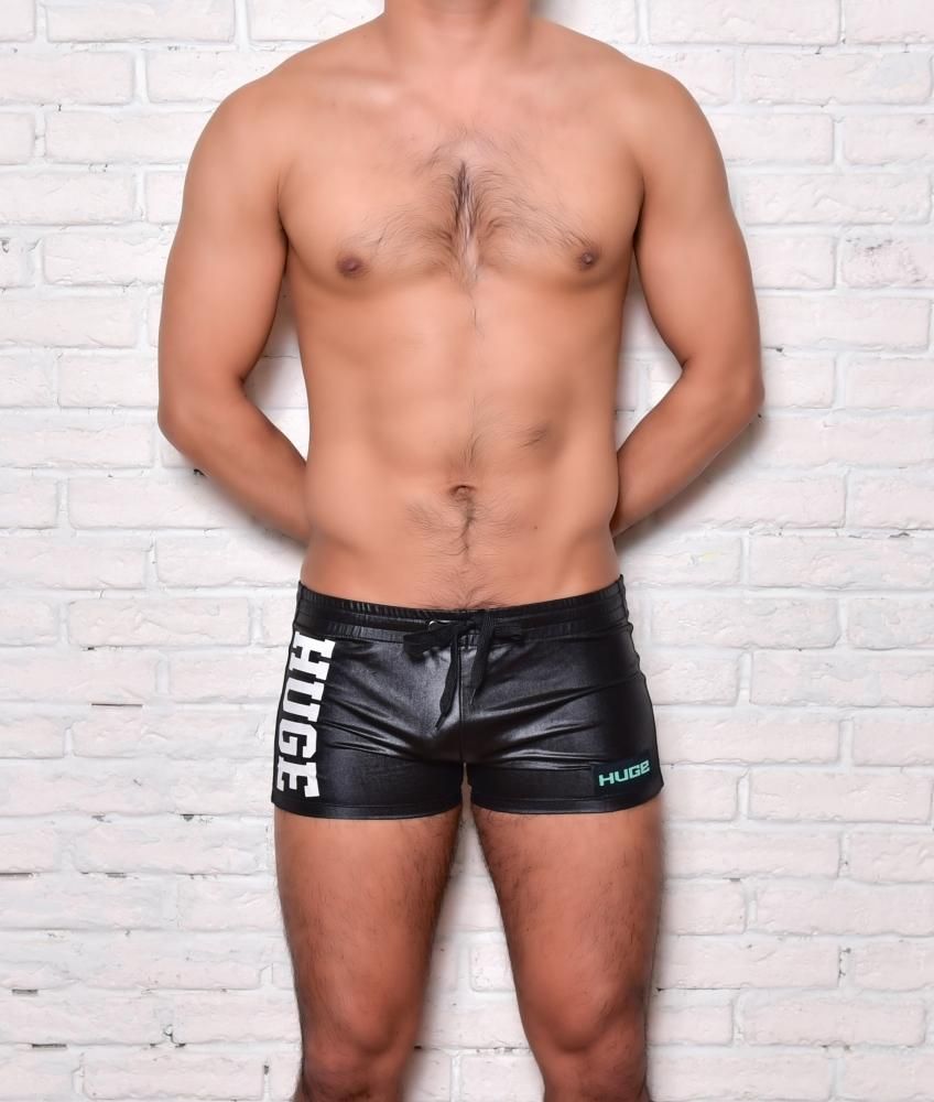 huge LOGO FAKE LEATHER BOXER SHORT PANTS(フェイクレザー ボクサー