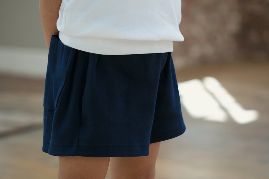 【在庫限りで終了】 日本製 綿100% 体操服 ズボン パンツ ショート丈 (濃紺・エンジ・花紺)