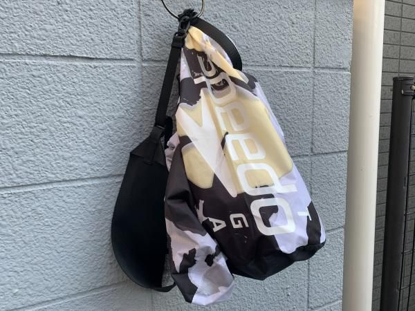 宅送] TOGA×SPEEDOのコラボアイテム bag savingssafari.com