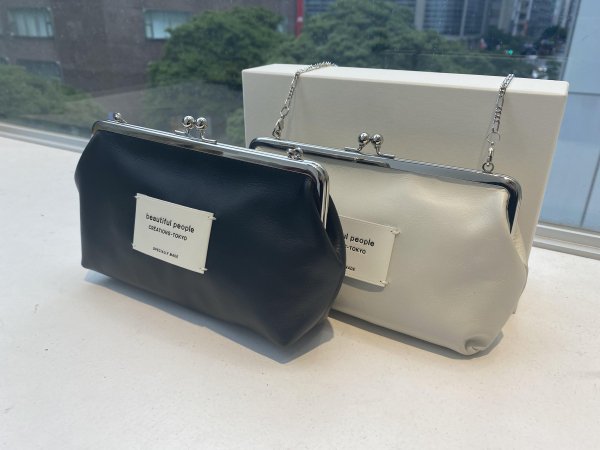 〈beautiful people〉oblong clasp pouch