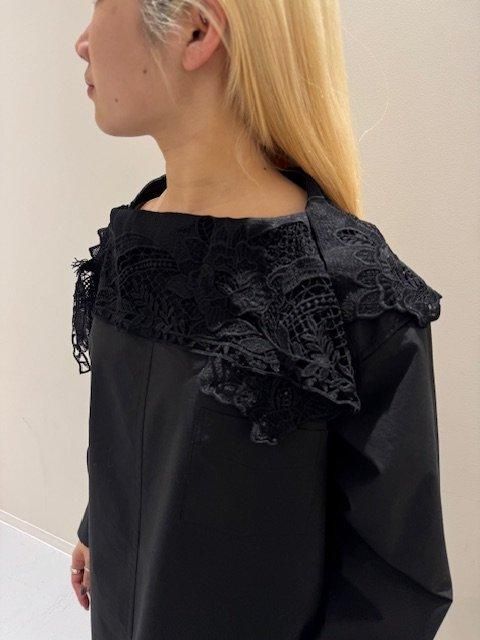TOGA TOOLace boat neck shirt