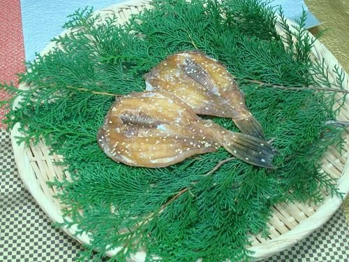 カワハギみりん干 1枚 新八ひもの こだわりの干物の通信販売はこちらです