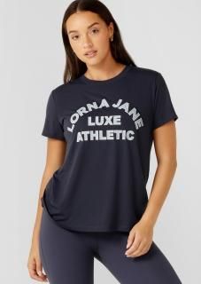 <img class='new_mark_img1' src='https://img.shop-pro.jp/img/new/icons14.gif' style='border:none;display:inline;margin:0px;padding:0px;width:auto;' />LORNA JANE(ʥˡLotus Limited Edition Tee ߥƥåɥǥ T(ASH BLUE)ξʲ