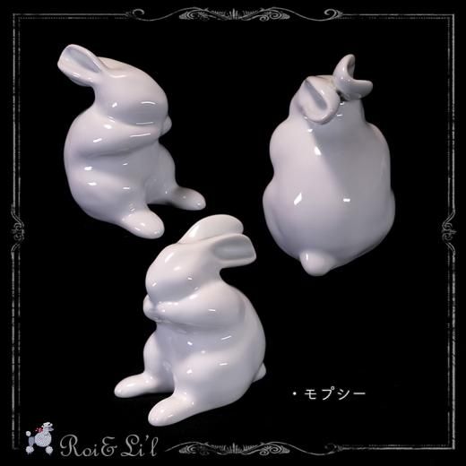 白磁『うさぎ三姉妹』