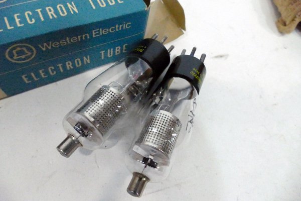 Western Electric 310A 2本 [19584] - ウエスタンラボ オンラインショップ