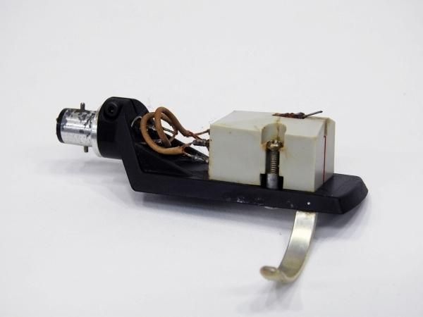 その他 DENON DL-103S
13,000 DL-103.jpg?v=1702090808&width=1920