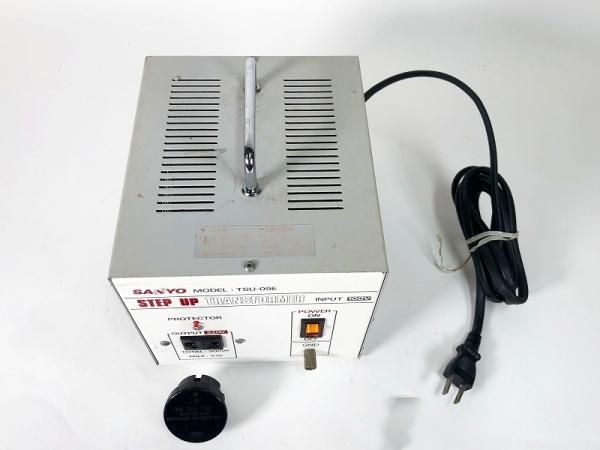 SANYO TSD-11E 変圧器 220V入力 100V出力 SANYO TSD-11E 変圧器 220V入力 100V出力 SANYO TSD-11E 変圧器