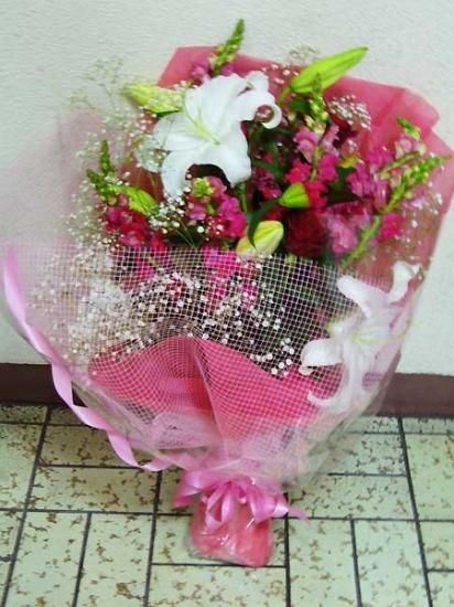 明るめで ボリュームのある花束 フラワージョワ ネットショッピング 明るめで ボリュームのある花束 フラワージョワ ネットショッピング