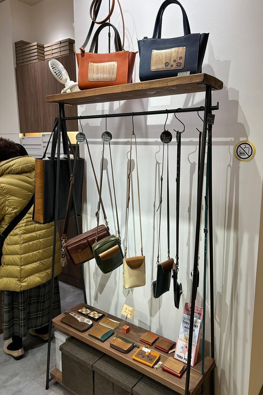 gallery1