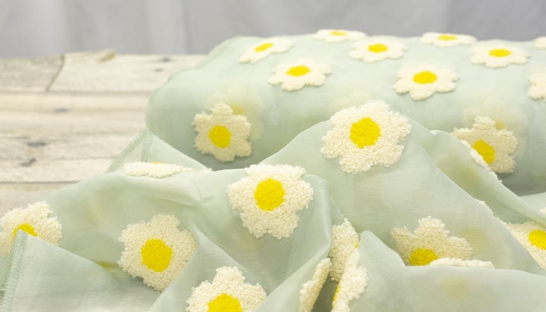 タフティング風刺繍] MOKO MOKO flower｜Embroidery｜モコモコフラワー