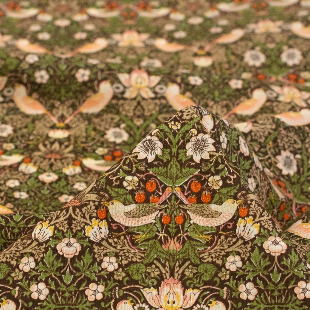 いちご泥棒｜Blue Navy | V&A - 【キジキジ】布・生地の通販｜北欧風