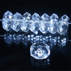 天然水晶 (AAA) ボタン20面カット 5.5〜6X3mm【1個】