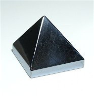 高純度テラヘルツ ピラミッド形(#1) 約21X21X21.5mm（会）