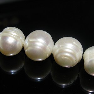 淡水パール (淡水真珠) 縞入りポテト 12-15mm 大粒ホワイト【１個】