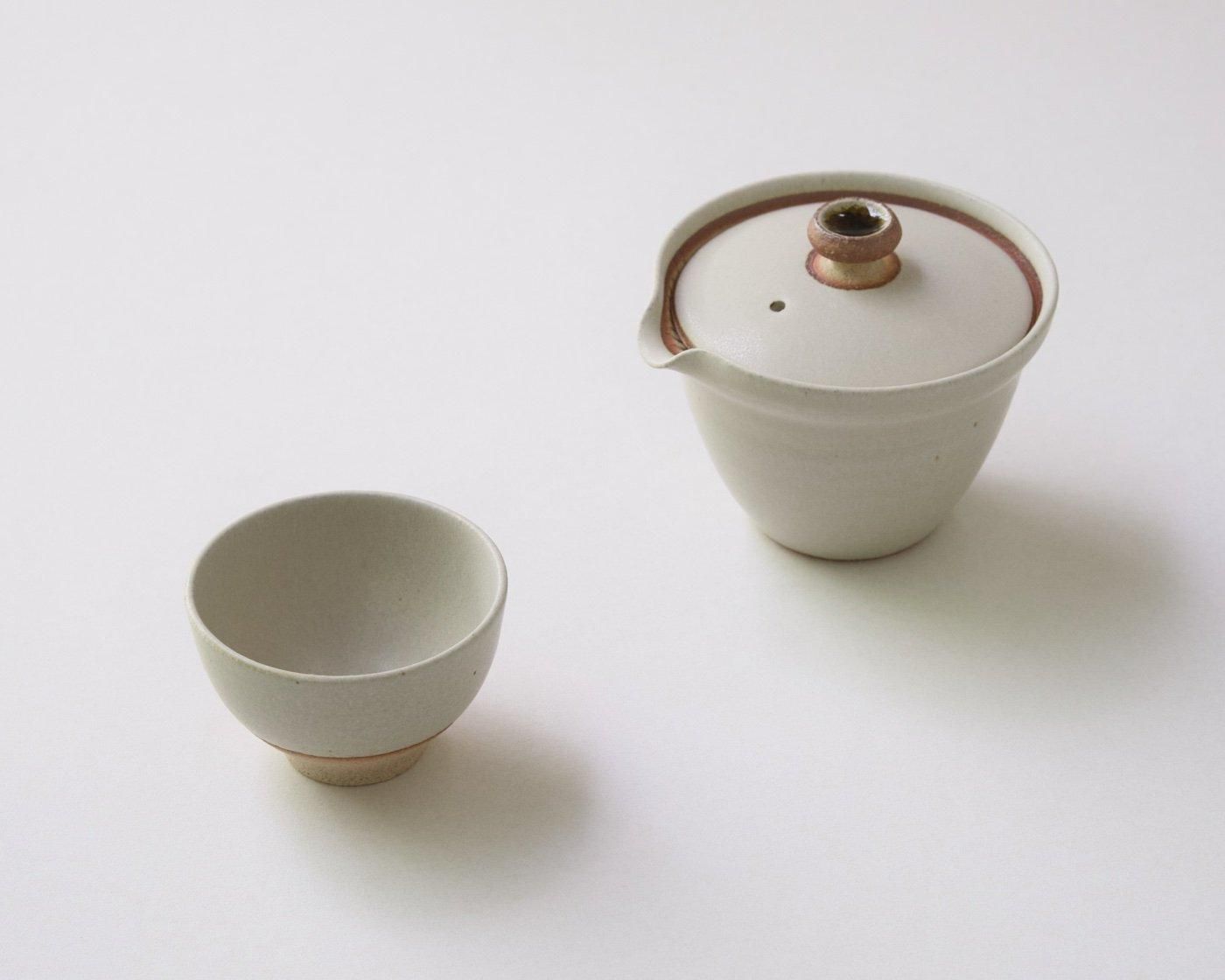 アールピース 新茶器 急須一人セット木箱付 | 信楽焼のギフト アールピース 新茶器 急須一人セット木箱付 | 信楽焼のギフト