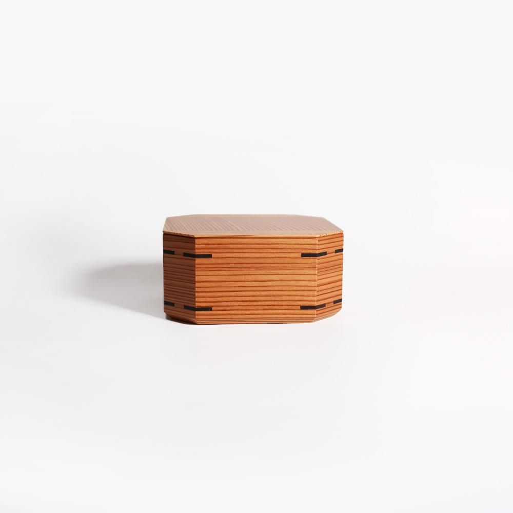 酒井 航（DOUBLE＝DOUBLE FURNITURE）_ 杉隅切弁当箱 小 - NODE