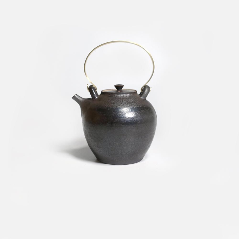 c114 水指 黒釉 金銀彩 西村利峰 木箱 茶道具 古物 京都 2025年最新】西村利峰の人気アイテム - メルカリ