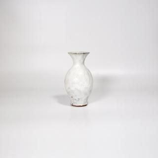 vaseman _ C1white