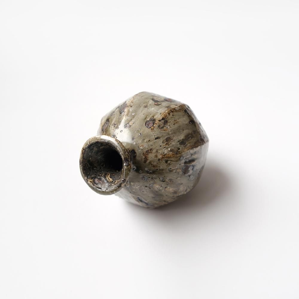 小野 象平 _ 一輪挿し（白化粧） - NODE