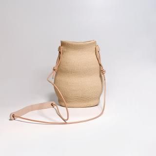 točit _ Vejcebeige/raffia