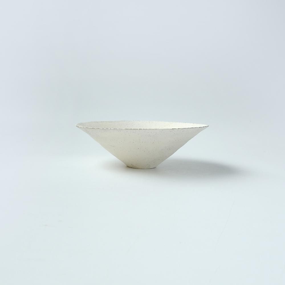 二階堂明弘 焼き締め リム鉢 白 二階堂 明弘 _ 焼締め リム鉢（白） - NODE