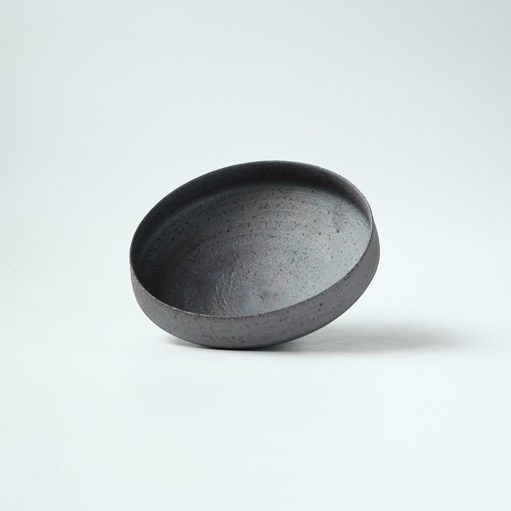 二階堂 明弘 _ 錆器 ドラ鉢・小 - NODE
