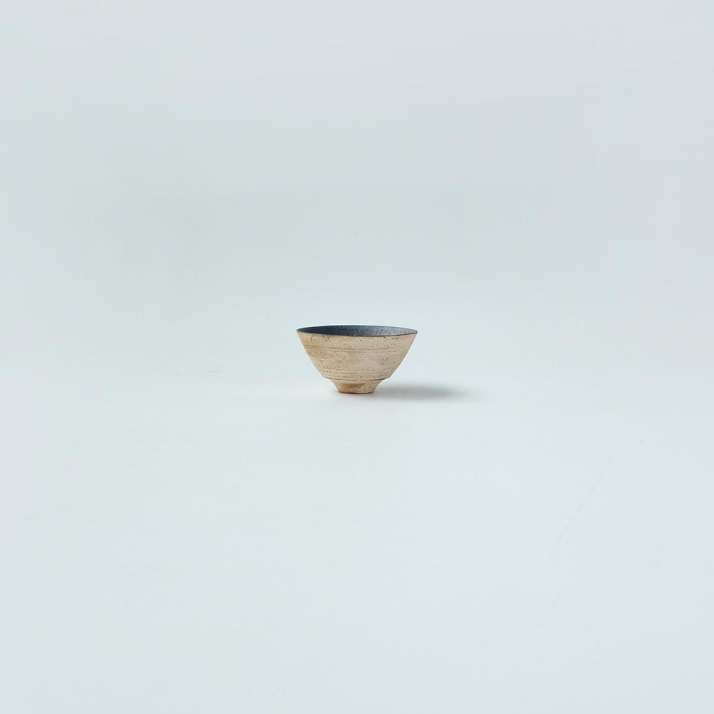 二階堂 明弘 _ ぐい呑み（伊豆/錆器） - NODE