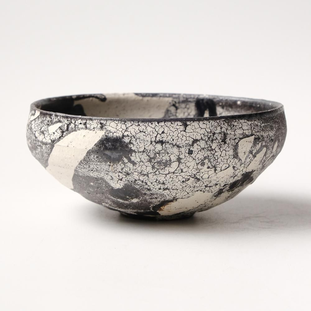 二階堂 明弘 _ 玉殻 丸鉢（白） - NODE