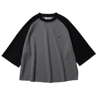 <img class='new_mark_img1' src='https://img.shop-pro.jp/img/new/icons1.gif' style='border:none;display:inline;margin:0px;padding:0px;width:auto;' />THERMAL RAGLAN TOP