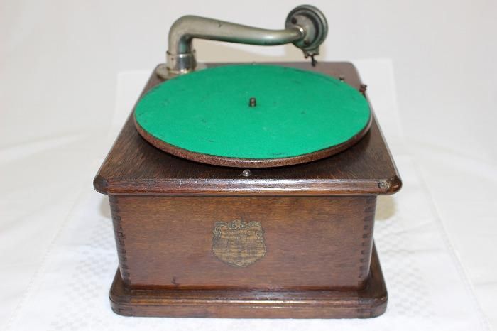 ゆ*ん様 Nipponophone 蓄音機 日本製 アンティーク ニッポノホン f844196fa9926e4bba0940ac0f1e45