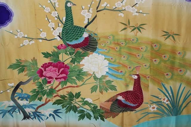 E-298加賀花嫁暖簾春花に孔雀紋正絹四巾雪輪に抱茗荷家紋 - 石川