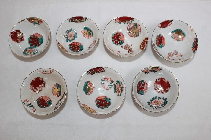 KS-521九谷焼色染付金彩赤絵花文組盃七客揃え - 石川県金沢の