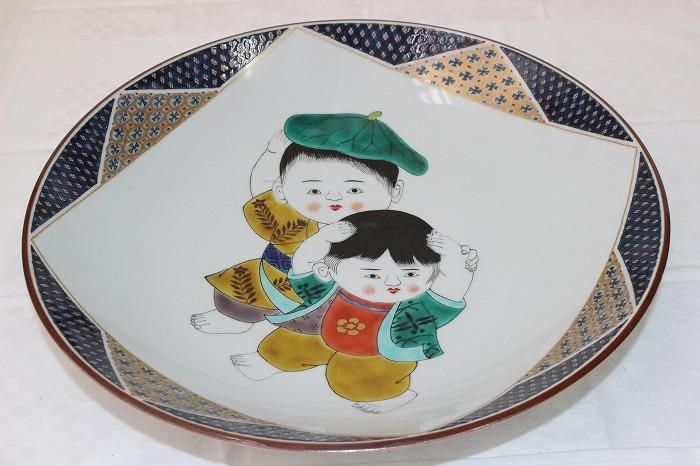 WEB限定お買い得商品の新着アイテム I-450九谷焼色絵染付遊童子文飾皿 武腰 九谷庄三洞四代善平 工芸品