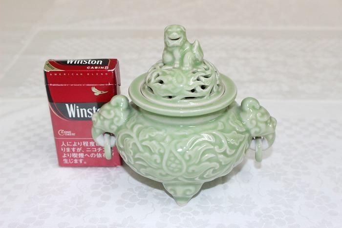 【骨董品】白磁香炉 Yahoo!オークション -「香炉 白磁」(工芸品) の落札相場・落札価格