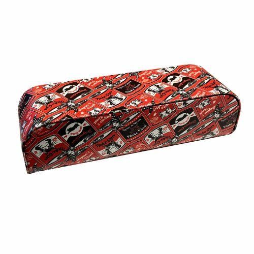 <img class='new_mark_img1' src='https://img.shop-pro.jp/img/new/icons13.gif' style='border:none;display:inline;margin:0px;padding:0px;width:auto;' />わちふぃーるど 猫のダヤン スタンドになるメガネケース 猫缶