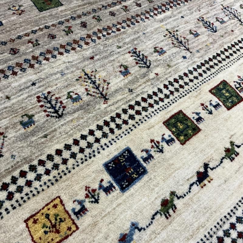 ペルシャ絨毯専門店 ギャッベ トルコ雑貨&キリムなど/アート