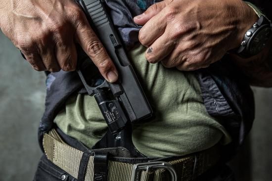 SUREFIREタイプ XC2 ライト Amazon | SureFire XC2 武器ライト 超コンパクト LED ハンドガン