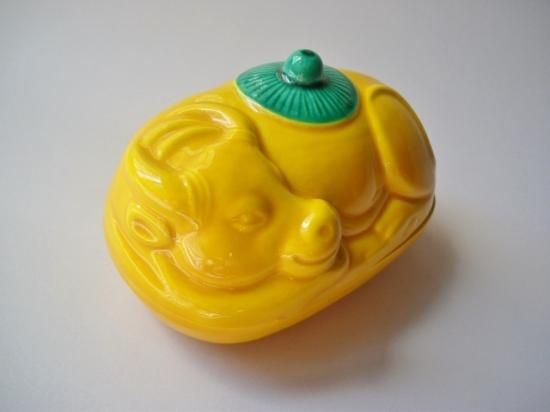 黄交趾 笠牛香合 (共箱) 中村翠嵐 - 茶道具販売 栗林園 黄交趾 笠牛香合 (共箱) 中村翠嵐 - 茶道具販売 栗林園