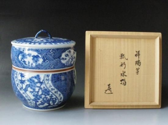 而妙斎御家元箱 祥瑞写 瓢形水指　(共箱)三代 紫翠窯 西村徳泉　 - 茶道具販売 栗林園