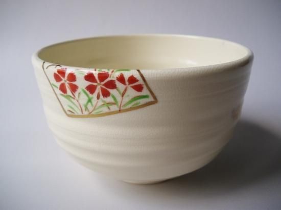 色絵 色紙草花絵茶碗 (共箱)中村陶彩 - 茶道具販売 栗林園 色絵 色紙草花絵茶碗 (共箱)中村陶彩 - 茶道具販売 栗林園